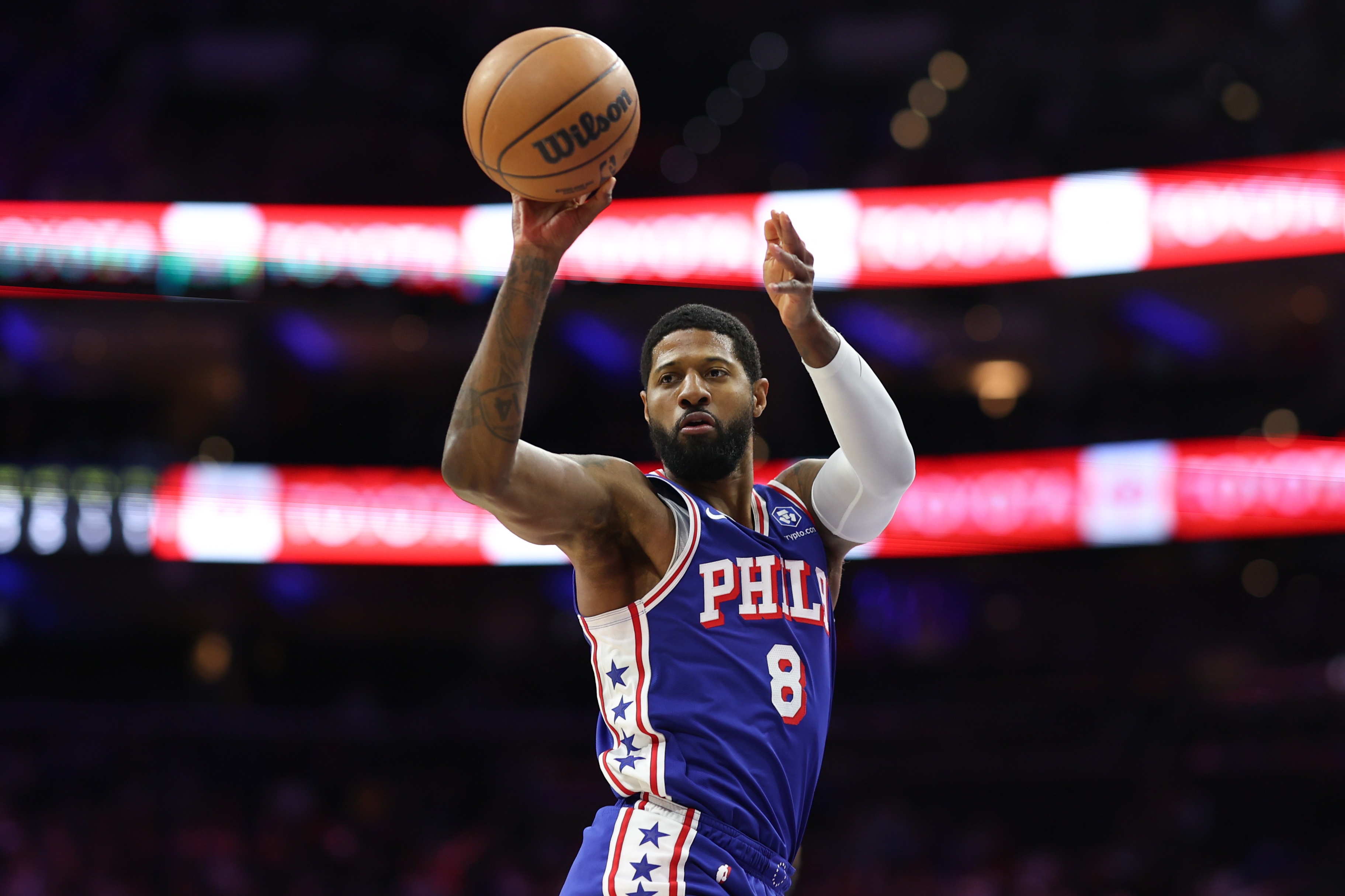 世俱杯买球平台-远远不够！保罗·乔治14中7得到17分4板4助1断 三分4中2